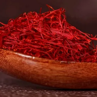 تصویر 3 از زعفران نگین مصطفوی با تازگی و مرغوبیت برتر